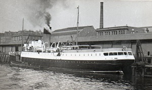 SS <i>Lochgarry</i> at Lancefield Quay Glasgow